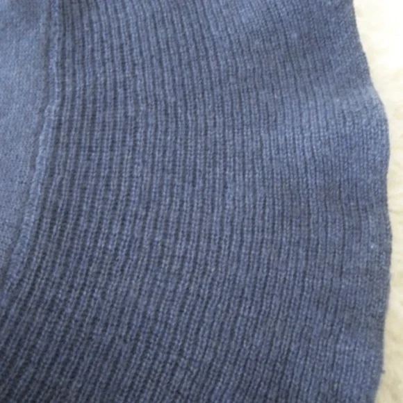 Claudia Nichole Petite Bell-Sleeve Peplum Sweater - Picture 5 of 8